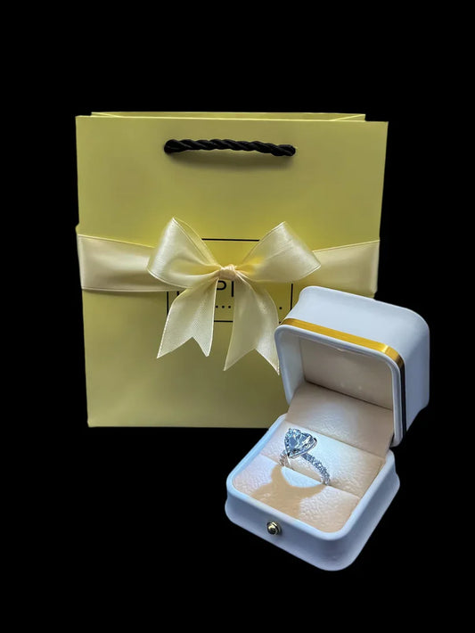 White Stone Adjustable Heart Ring with Premium LED Light Box 💙