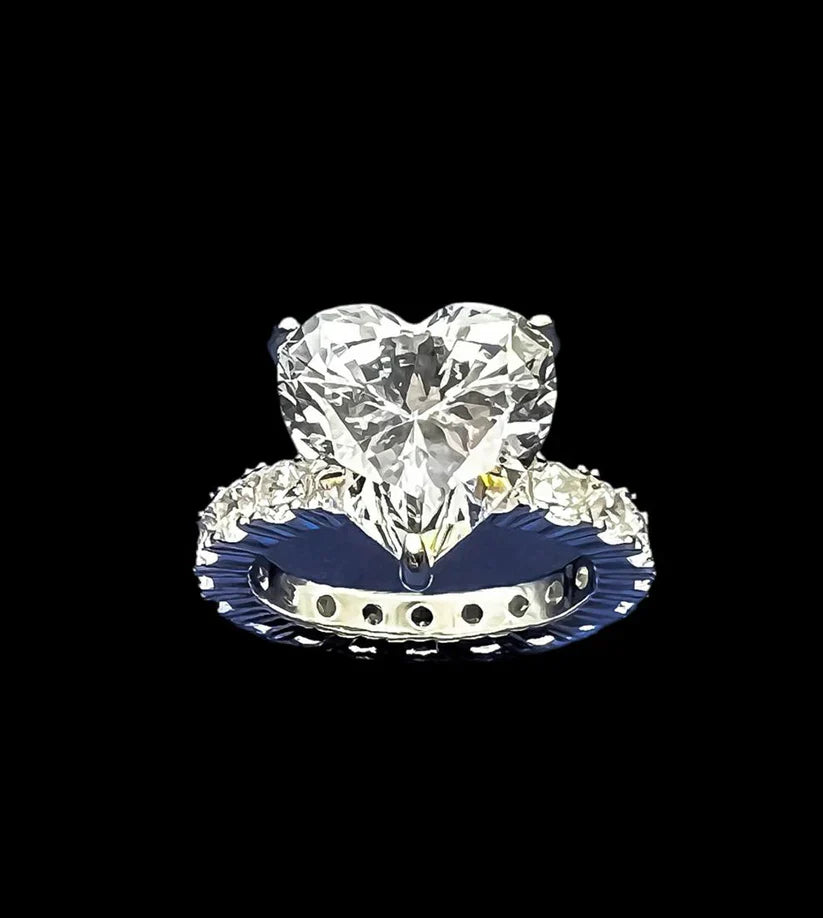 White Stone Adjustable Heart Ring with Premium LED Light Box 💙