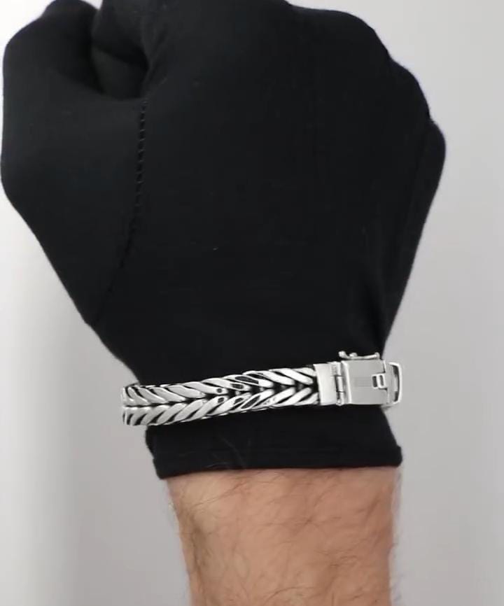 Men Metallic Bracelet White