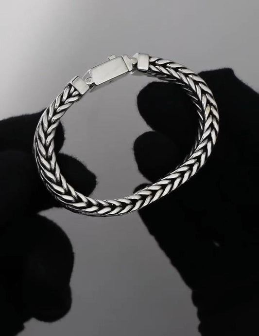 Men Metallic Bracelet White